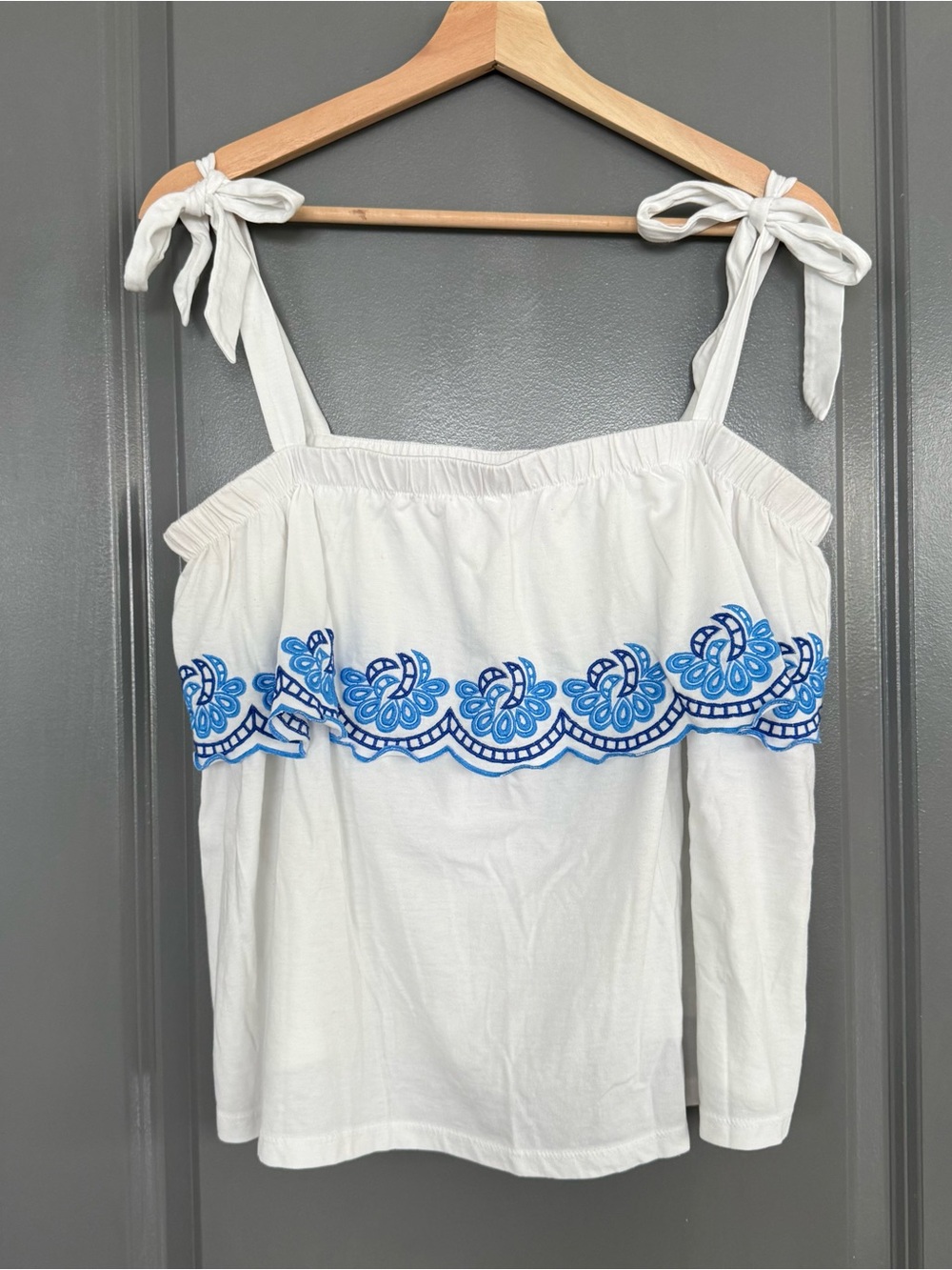 Lilly Pulitzer Resort White Benita Scalloped Detail Tank Top